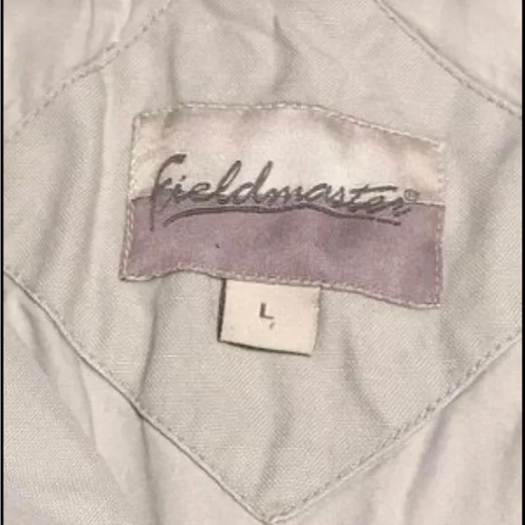 Fieldmaster Jacket Coat 
Large 42 - 44  
100% Cotton
Zipper Close - 2 Pockets - Picture 12 of 16